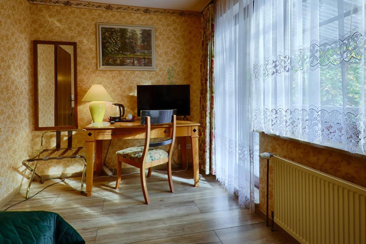 Waldschloesschen Bed and Breakfast Mittenwalde Eksteriør billede