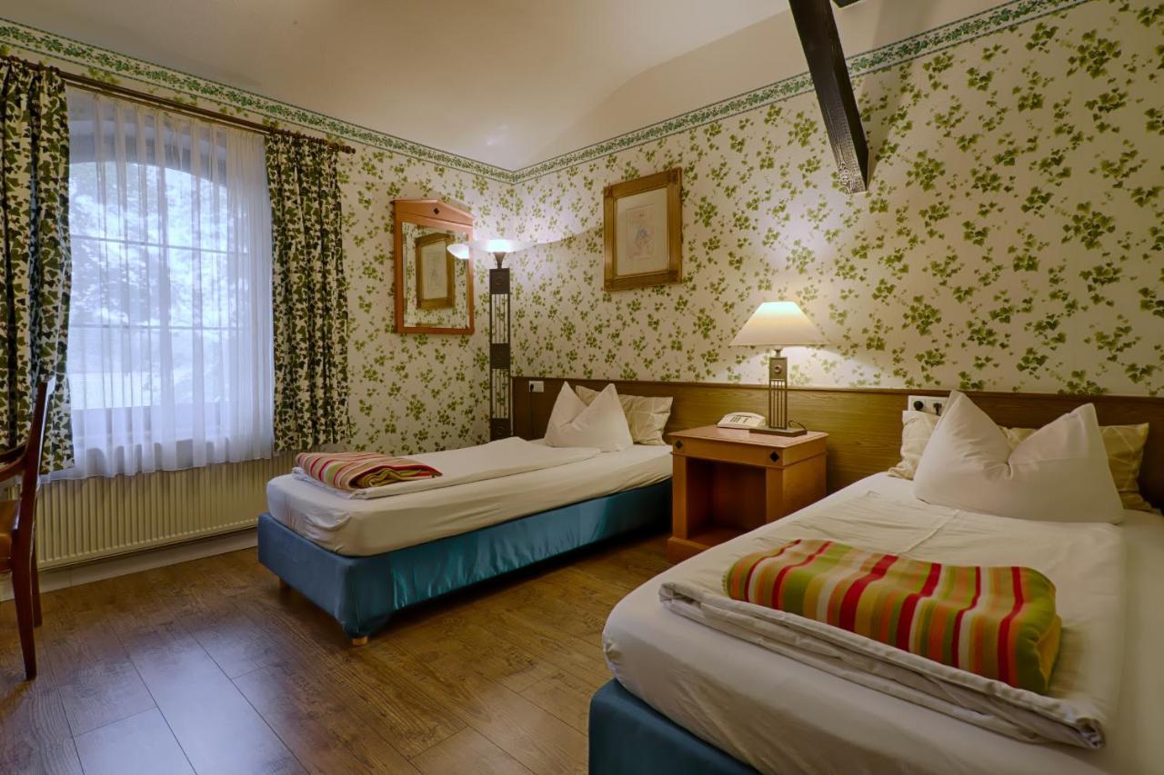 Waldschloesschen Bed and Breakfast Mittenwalde Eksteriør billede