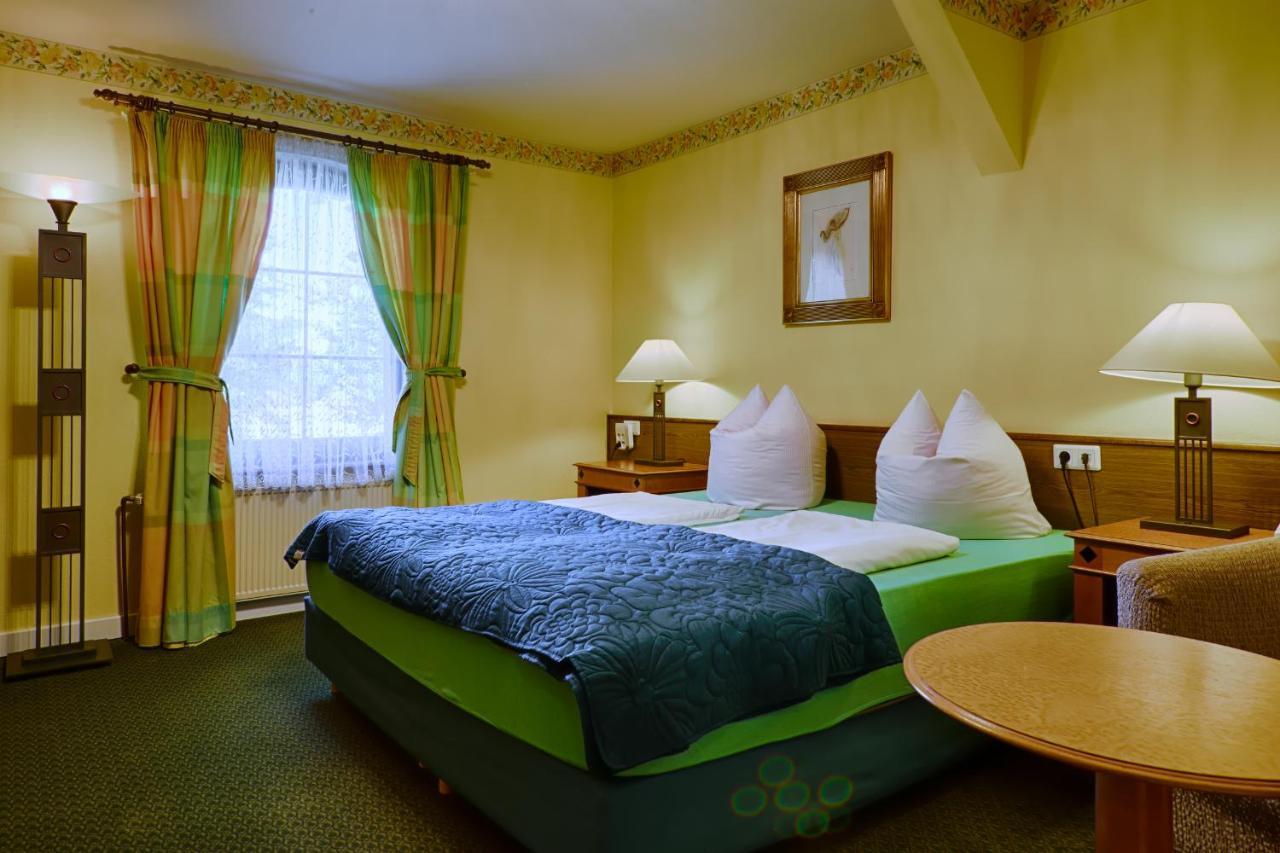 Waldschloesschen Bed and Breakfast Mittenwalde Værelse billede